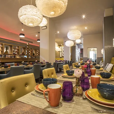 Leonardo Hotel Barcelona Las Ramblas-2