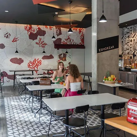 Ibis Styles Barcelona City Bogatell-2