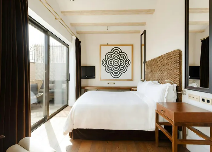Do Placa Reial Hotel Gothic Quarter, Sonder By Marriott Bonvoy
