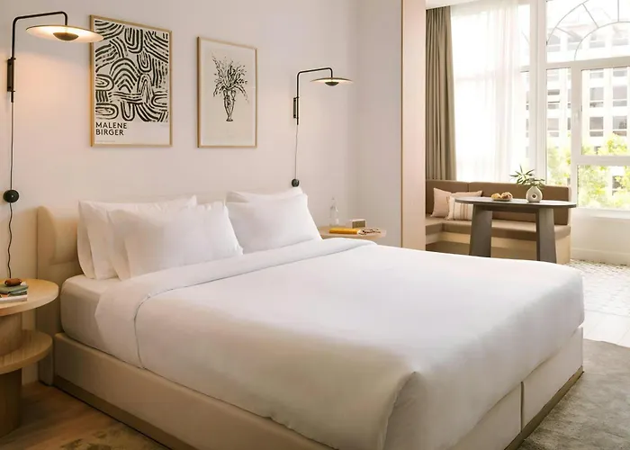Paseo De Gracia Hotel, Sonder By Marriott Bonvoy