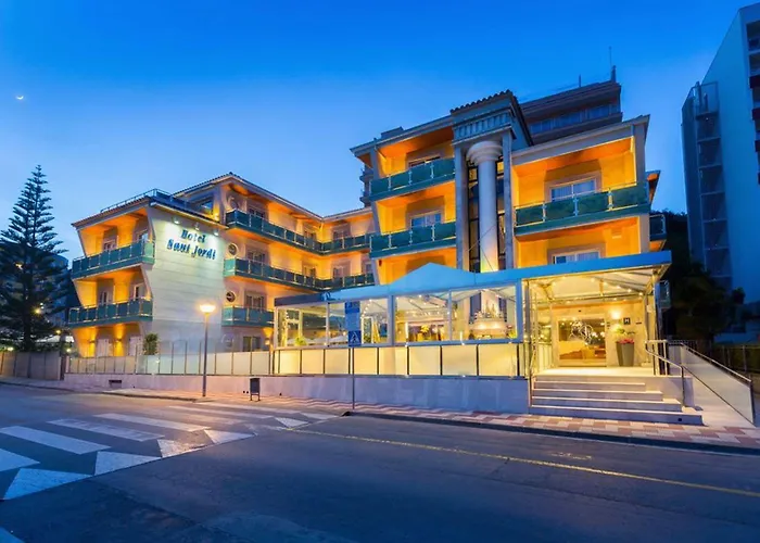 Hotéis de luxo em Calella perto de Paseo Maritimo Manuel Puigvert
